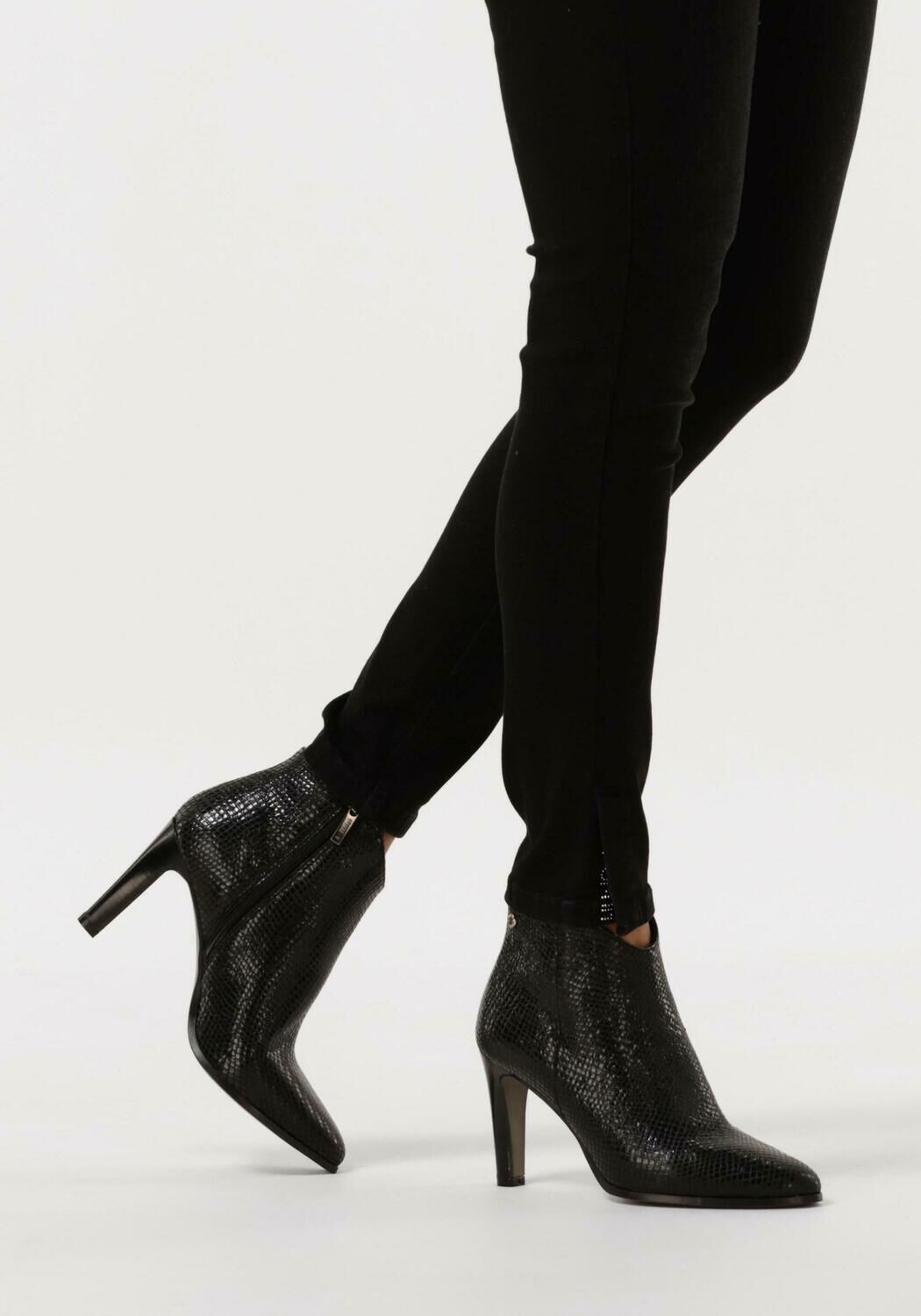 Schwarze NOTRE-V Stiefeletten 87433 - large