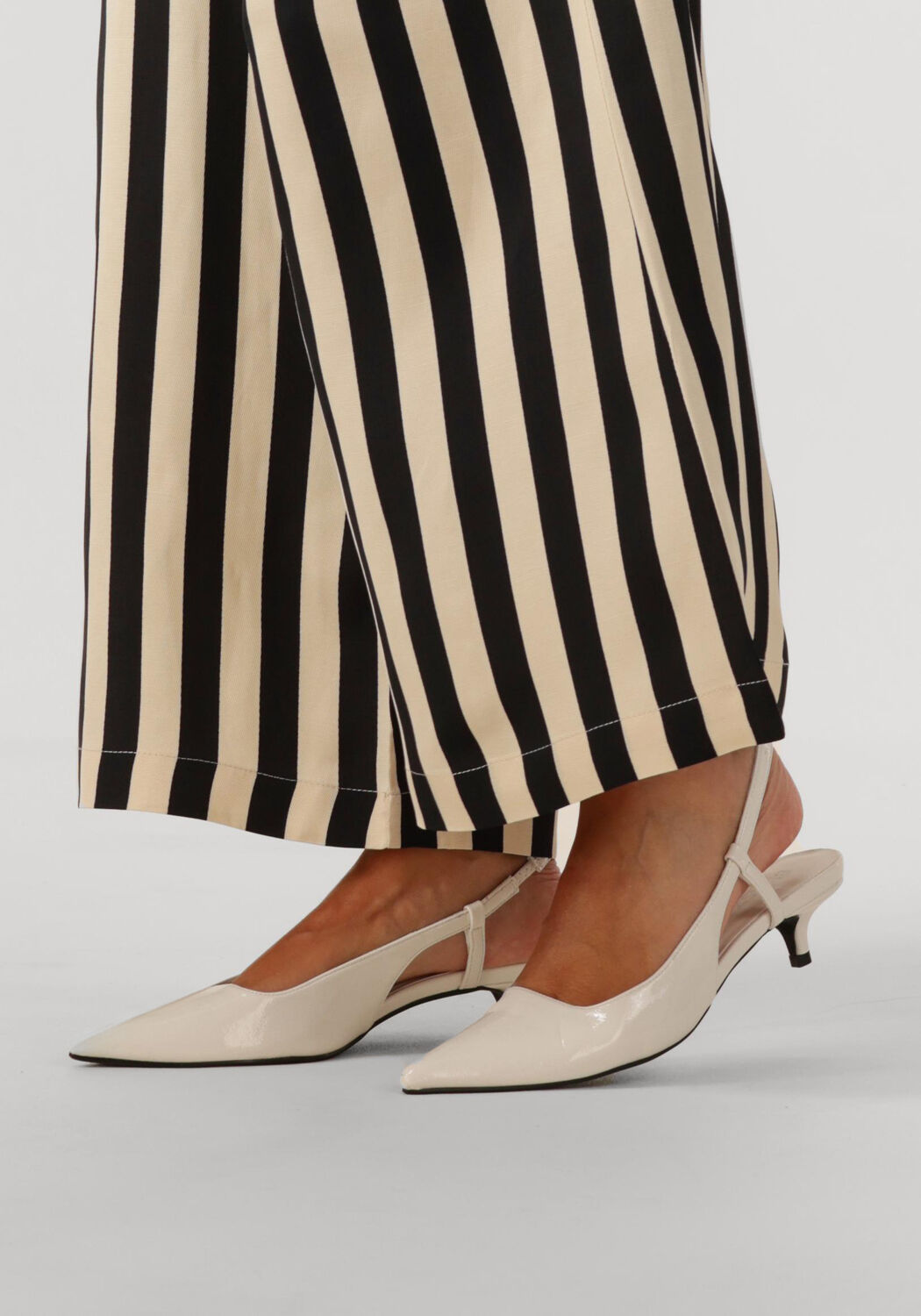 Wei&szlig;e BLASZ Slingbacks DZRP0666 - large