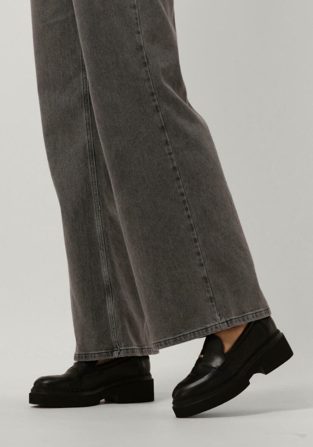 Schwarze NUBIKK Loafer FRANKIE LOAFER - large