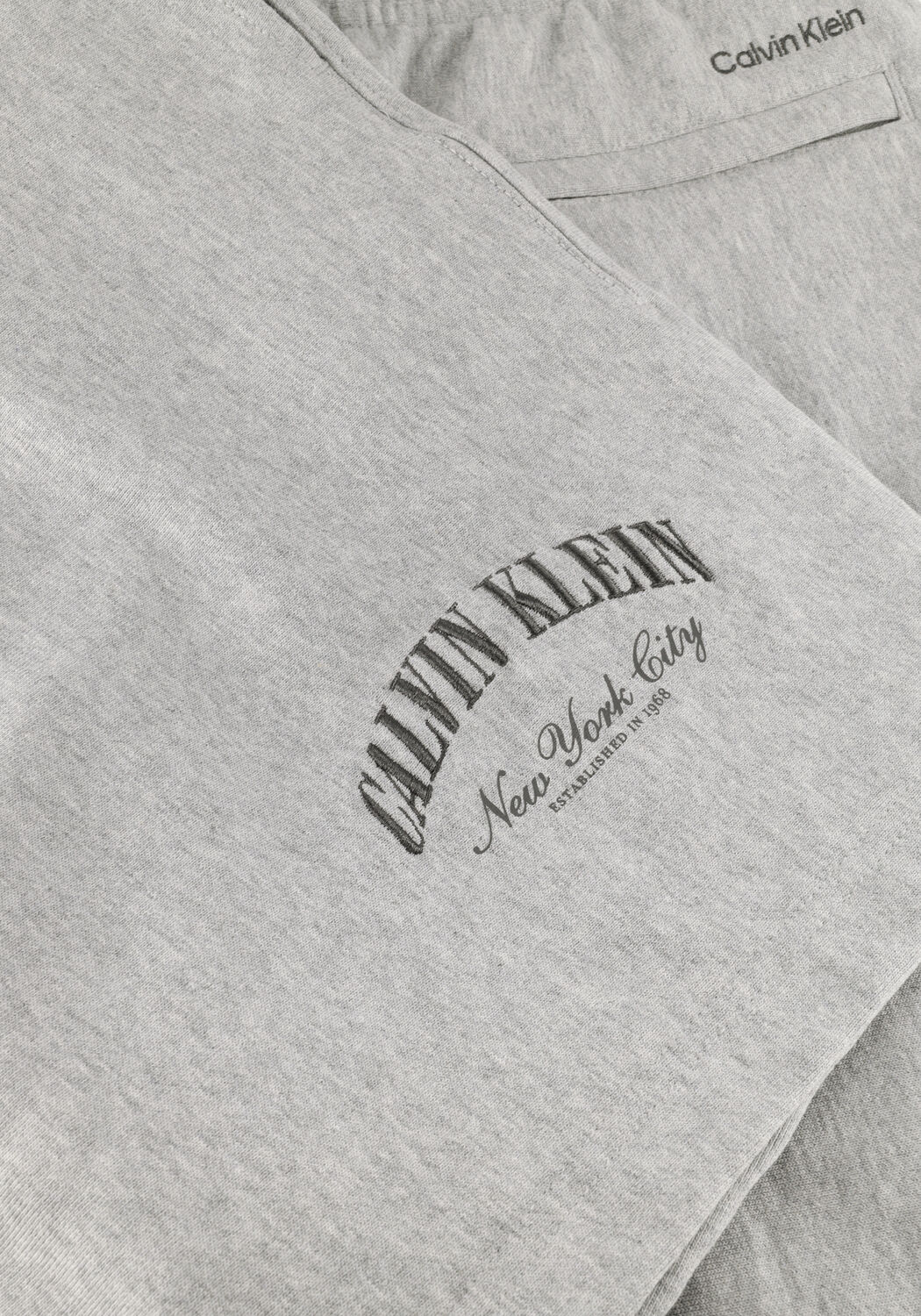 Graue CALVIN KLEIN Kurze Hose PREMIUM TERRY CALVIN COLLEGIATE - large