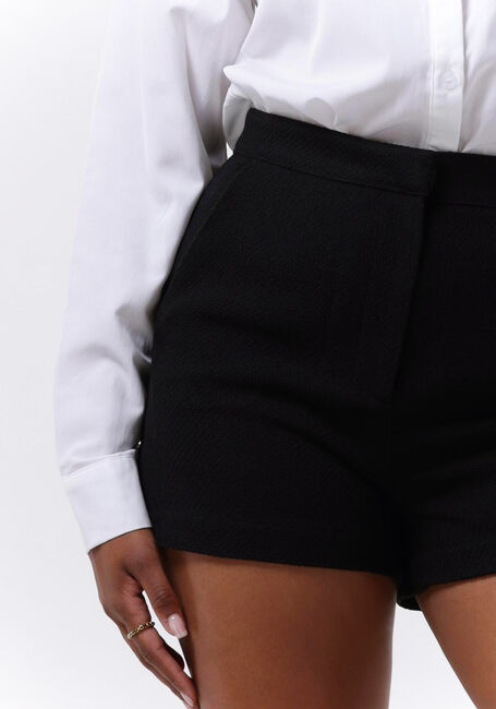Schwarze NA-KD Hosen STRUCTURED HIGH WAIST SHORTS - large