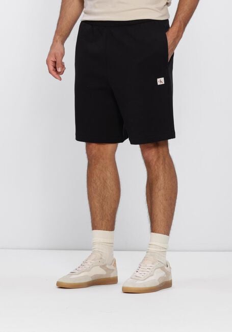 Schwarze CALVIN KLEIN Kurze Hose EU 350TERRY BADGE SHORT - large