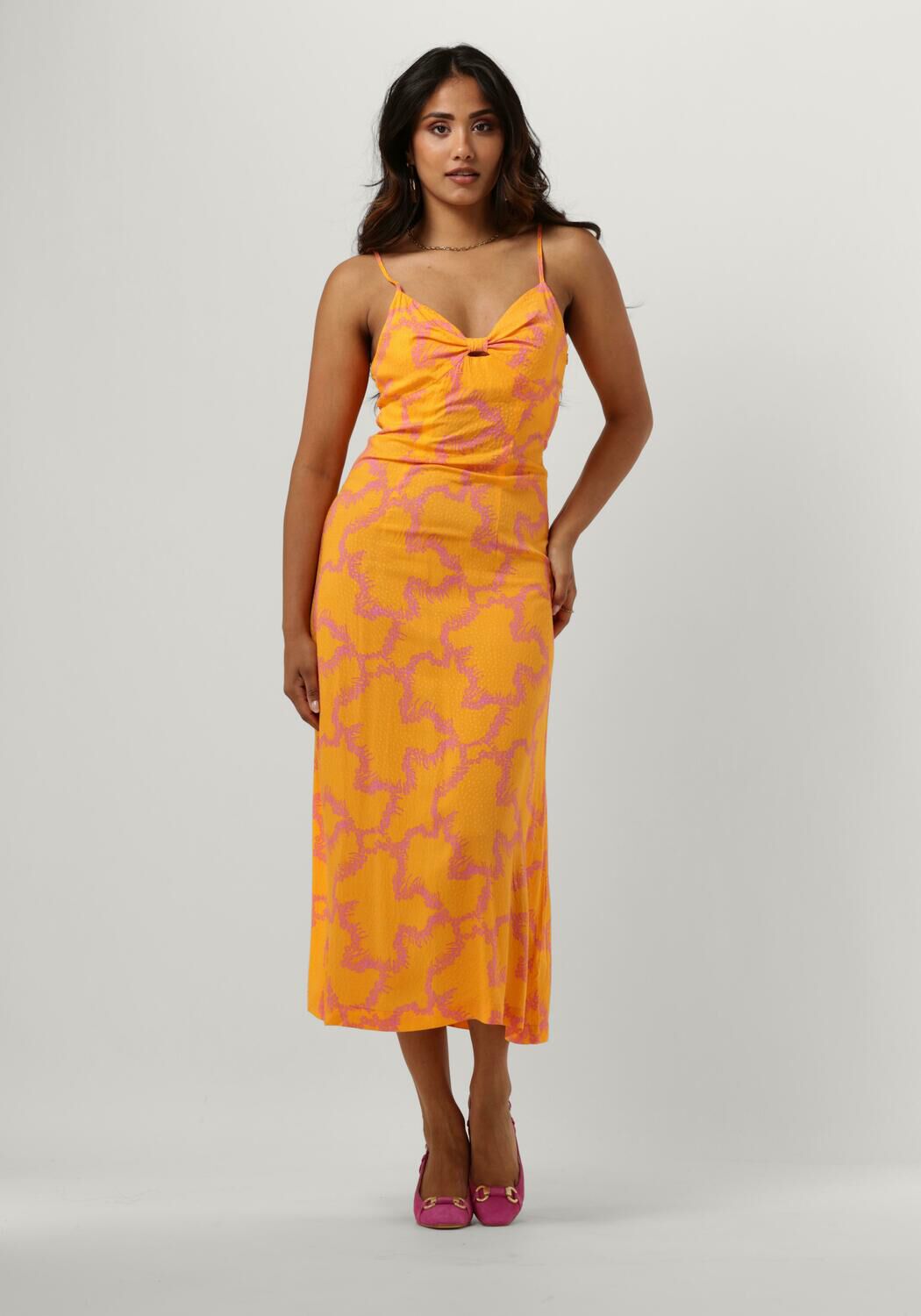 gelbe y.a.s. midikleid yasmolea strap midi dress