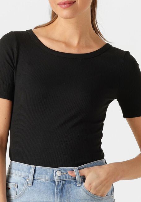 Schwarze TOMMY HILFIGER T-shirt SLIM 5X2 RIB C-NK SS - large