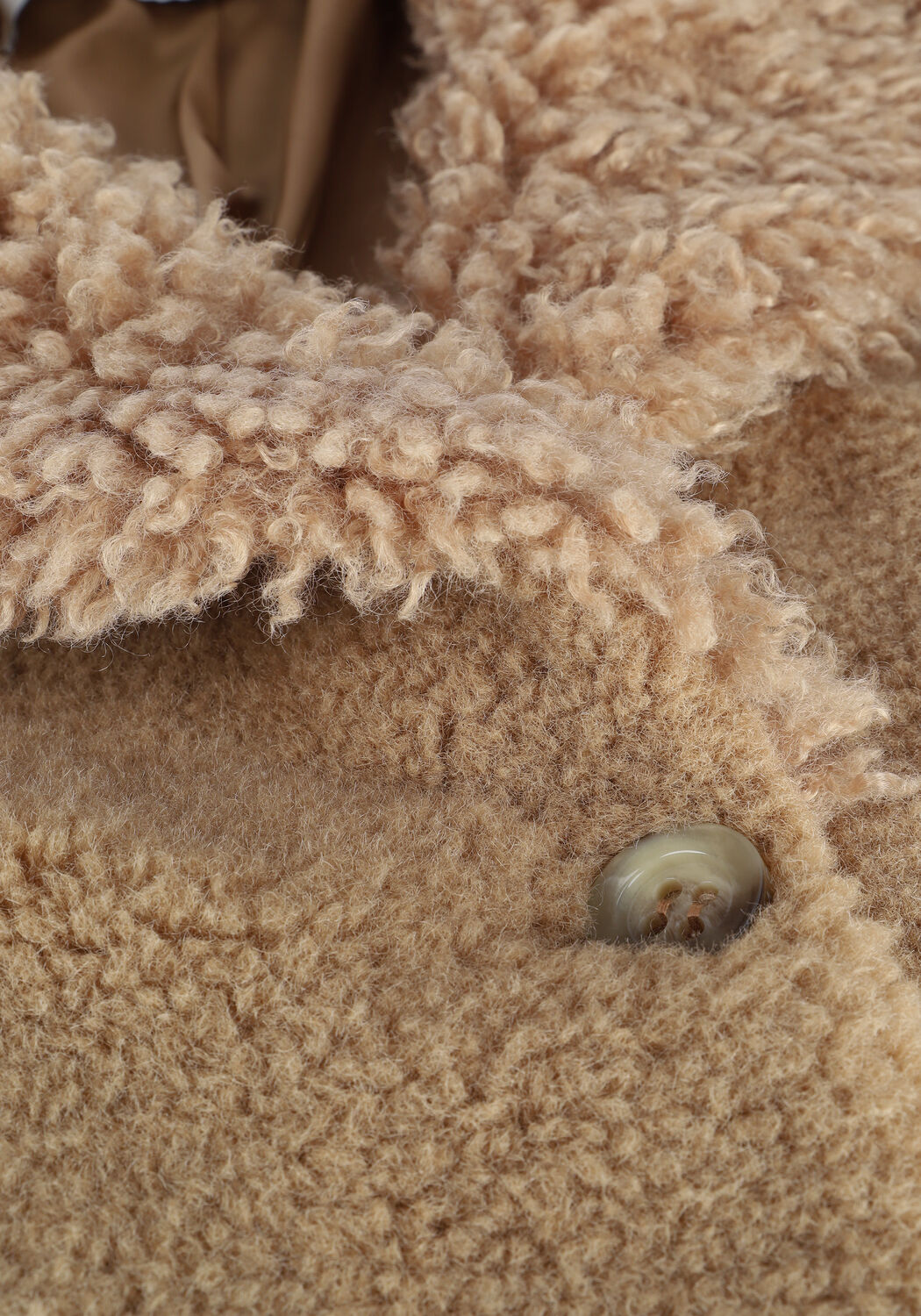 Camelfarbene BEAUMONT Teddy-Jacke SHORT LAMMY FUR COAT - large