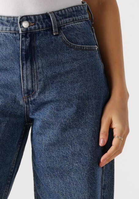 Blaue EDITED Mom jeans MATHILDA DENIM TROUSERS - large
