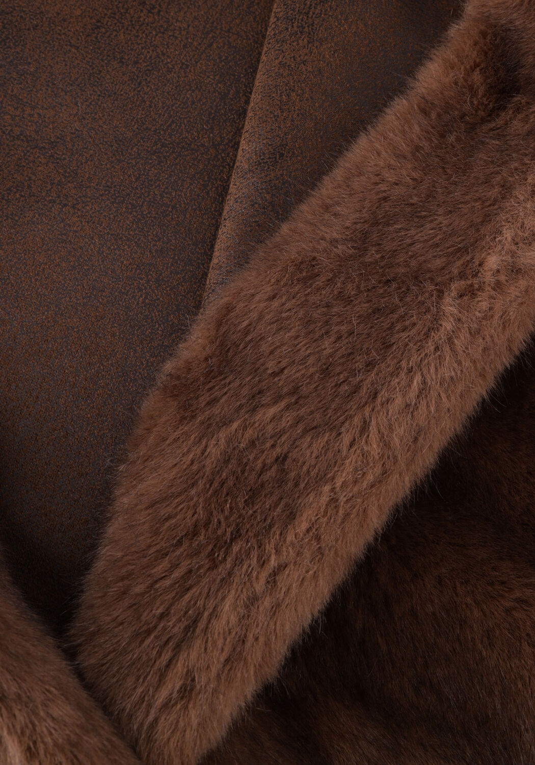 Braune STUDIO AR Fake-Fur-Jack OLENA - large