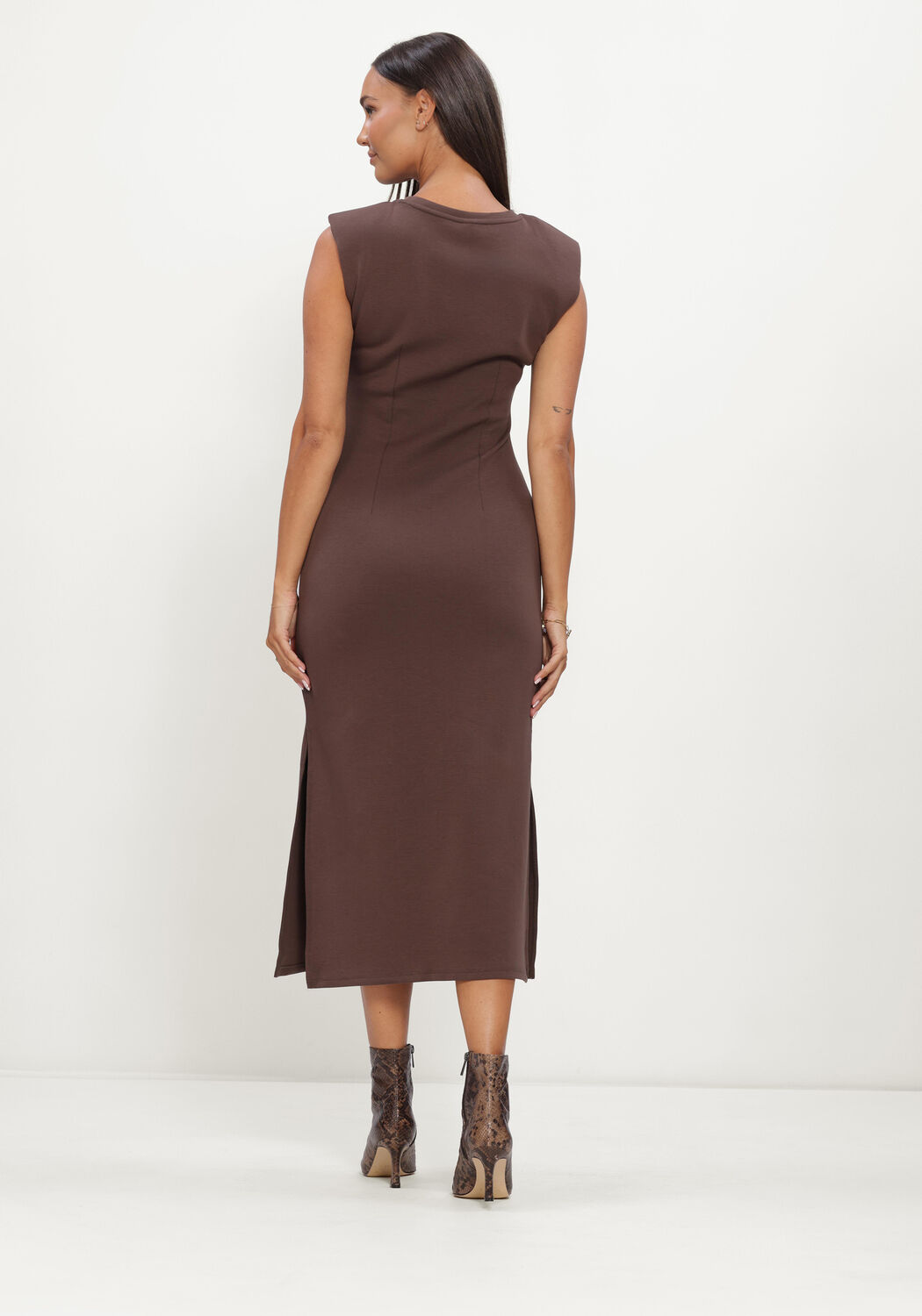 Braune Y.A.S. Midikleid YASPINA SL LONG DRESS - large