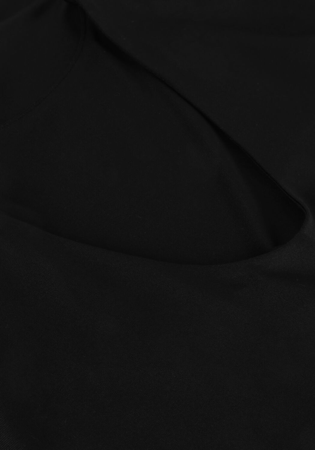 Schwarze ROSEMUNDE T-shirt BILLIE CAPSLEEVE V-NECK - large