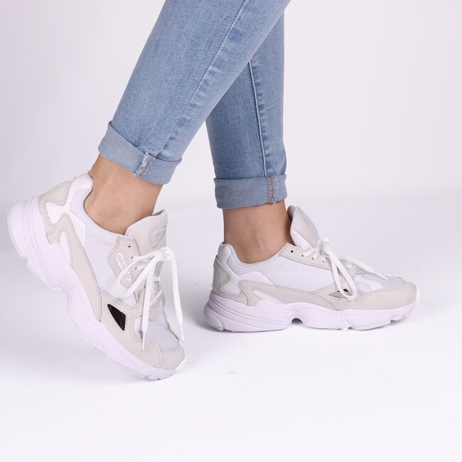 Weiße ADIDAS Sneaker Low FALCON W Weiße ADIDAS Sneaker Low FALCON W - large