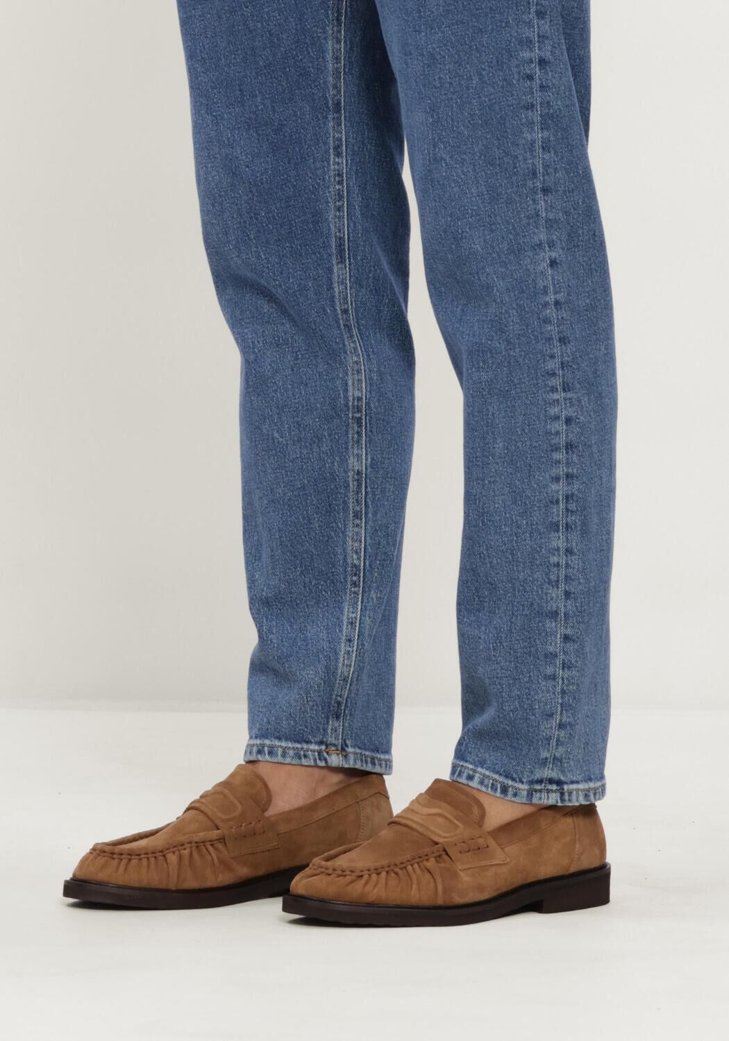 Camelfarbene NUBIKK Loafer JONES MIO - large