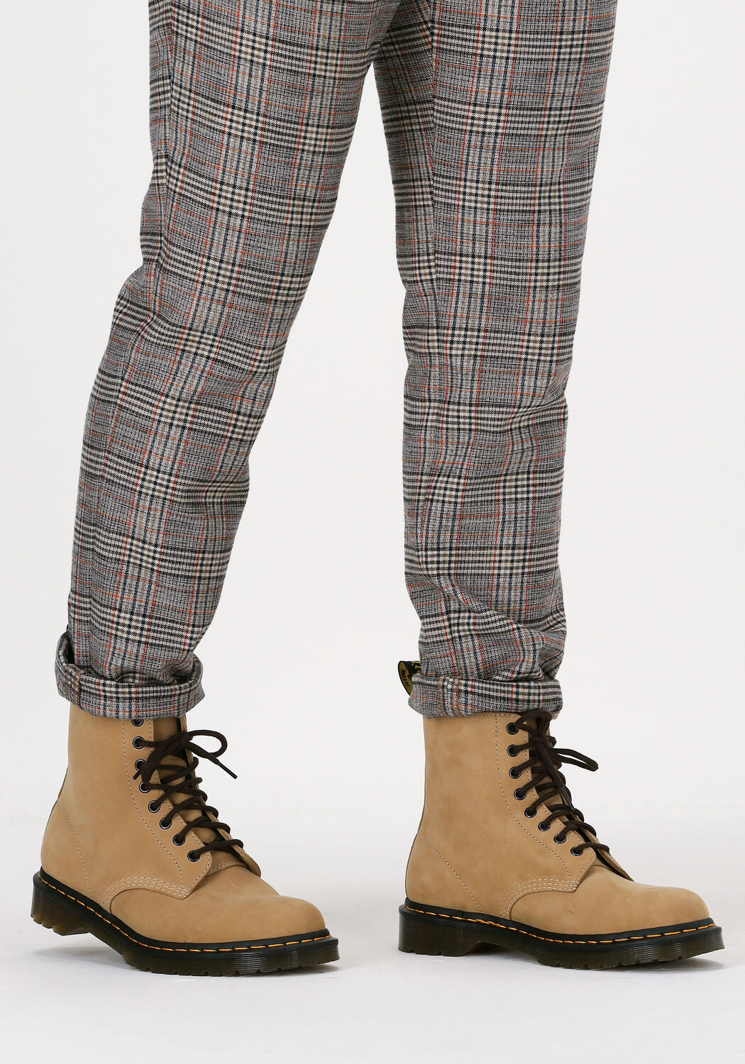 Beige DR MARTENS Schn&uuml;rboots 1460 PASCAL MEN - large