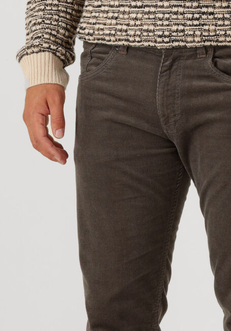 Braune MATINIQUE Slim fit jeans MAPETE - large