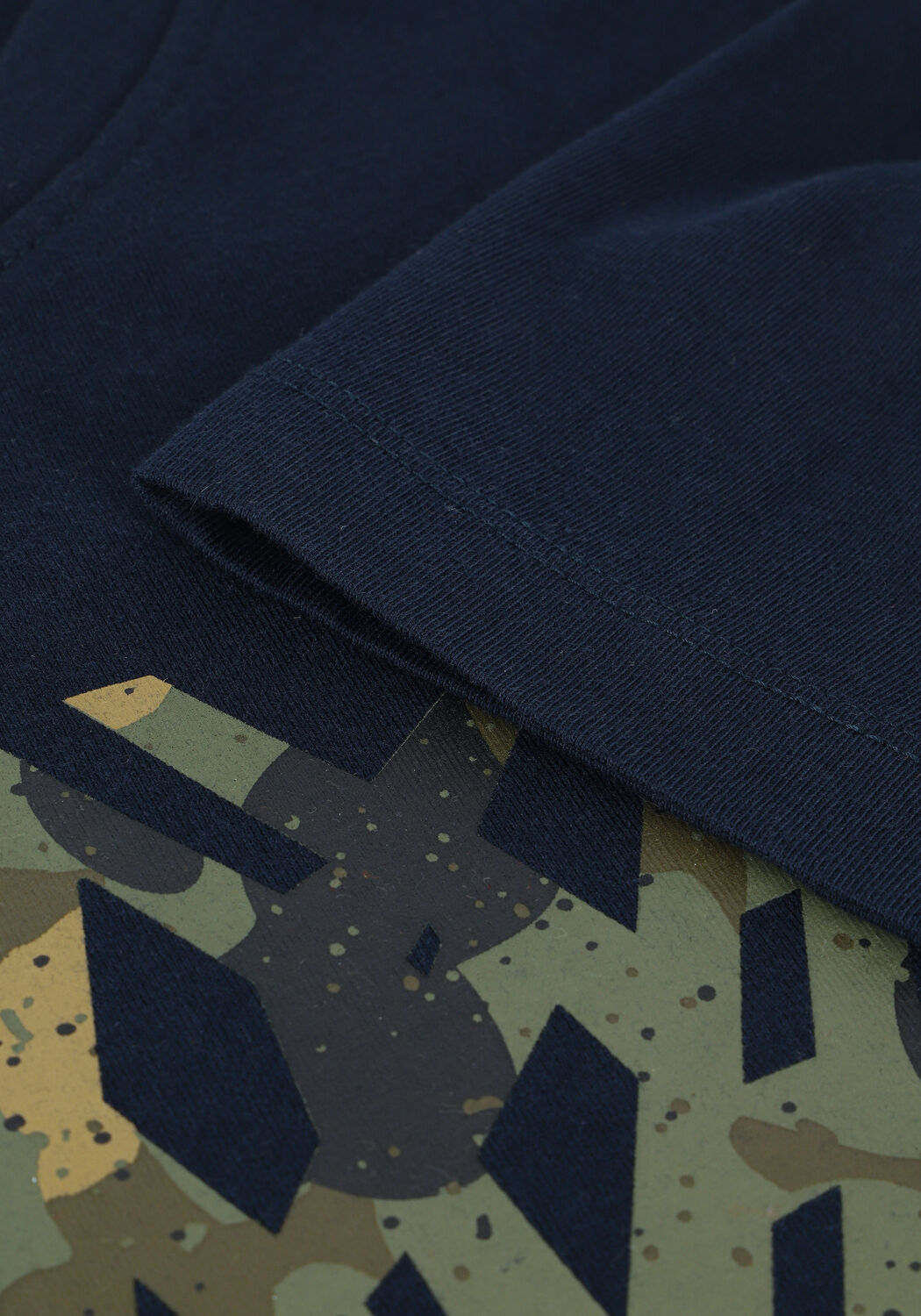 Dunkelblau TIMBERLAND T-shirt SS TREE LOGO SEASONAL CAMO TEE - large