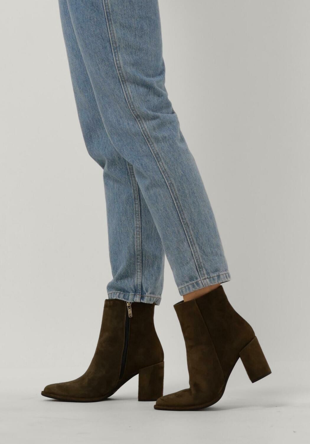 Gr&uuml;ne NOTRE-V Stiefeletten 67034 - large