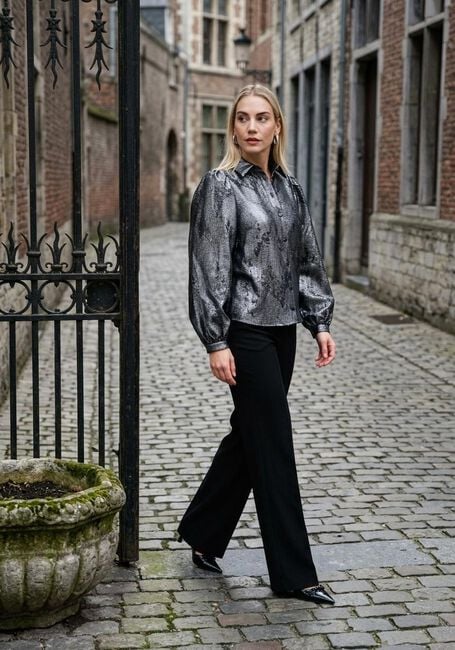 Schwarze NUKUS Blusen LETTIE BLOUSE METALLIC - large