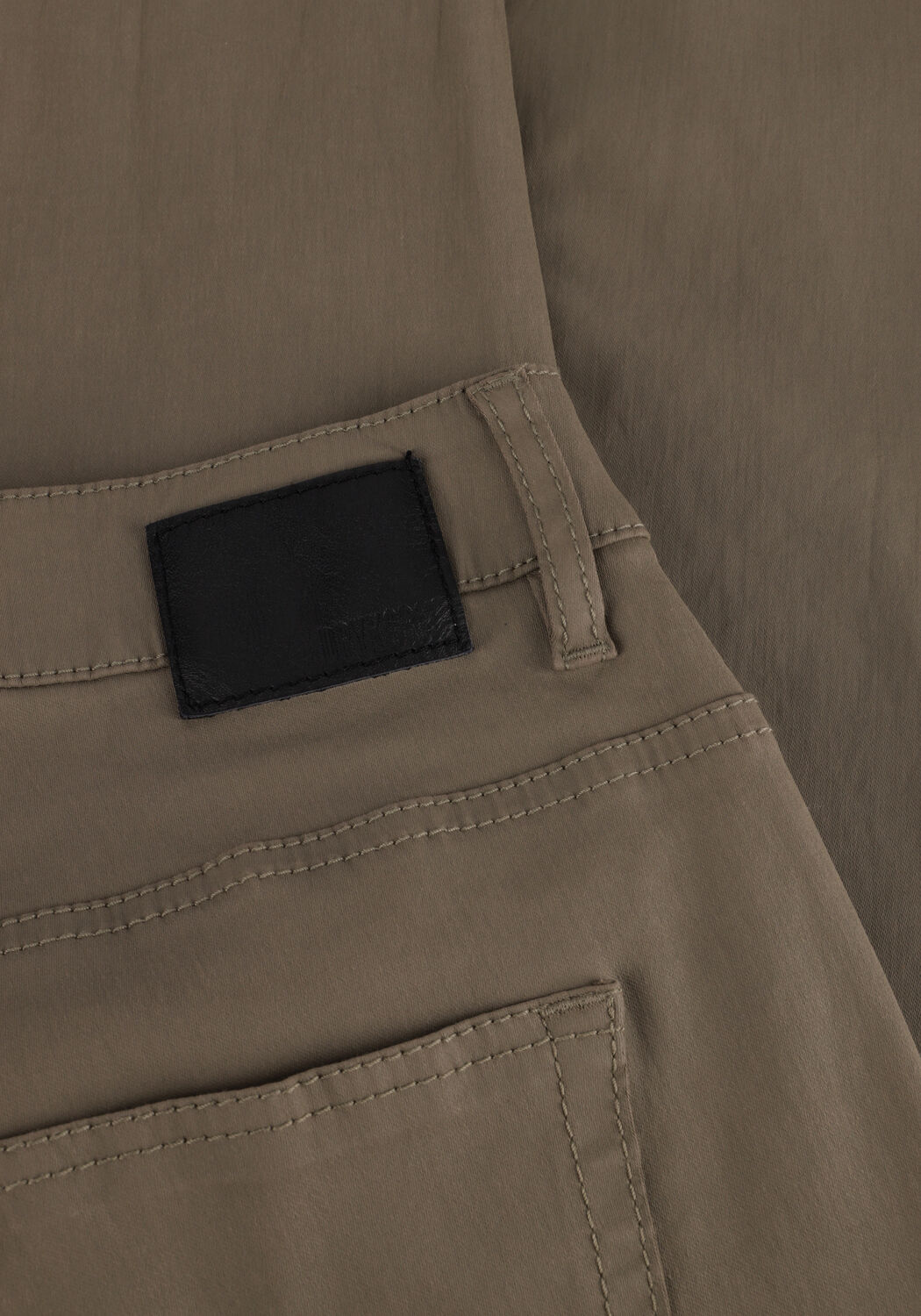 Sand DRYKORN Slim fit jeans NEED - large