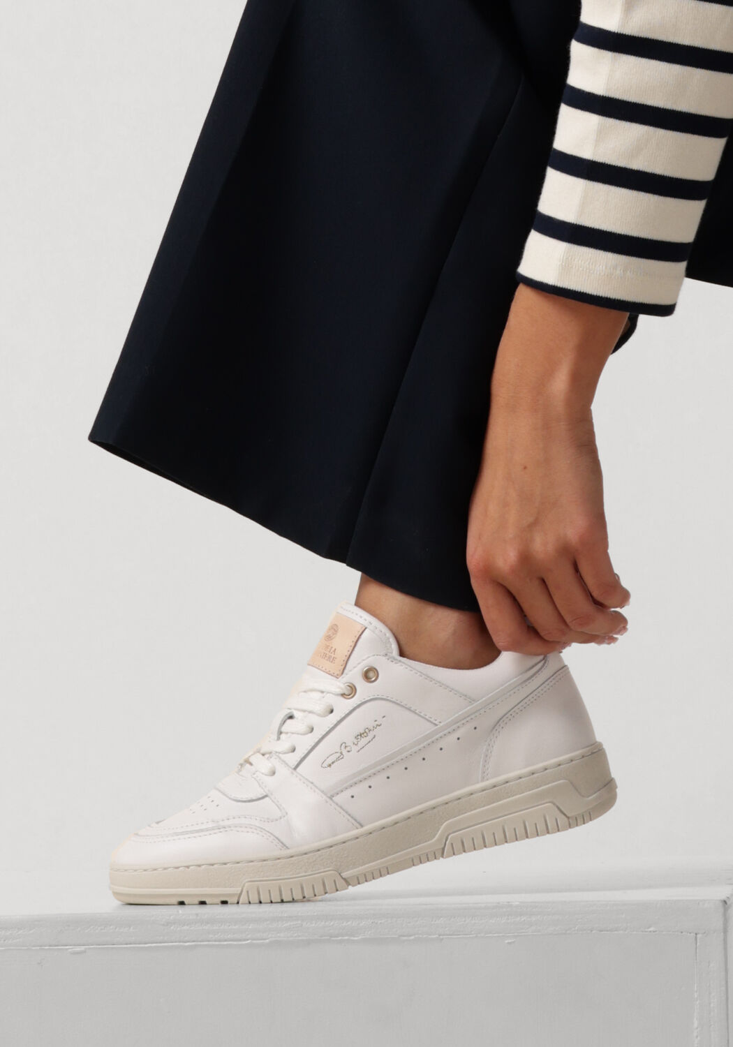 Wei&szlig;e FRED DE LA BRETONIERE Sneaker Low YARA MEGA - large