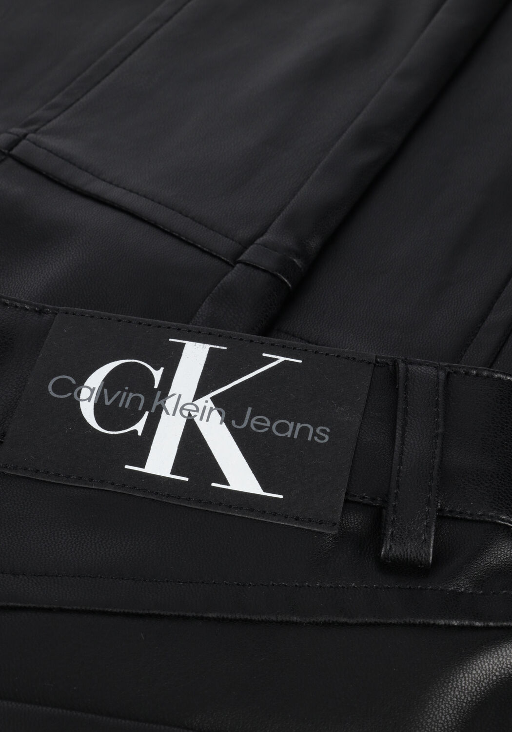 Schwarze CALVIN KLEIN Jogginghose PU LEATHER JOGGER PANTS - large