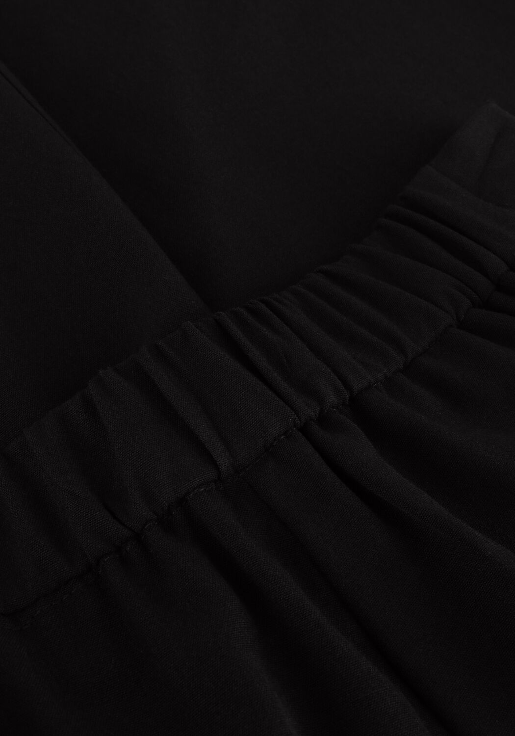 Schwarze ACCESS Hose MOM PANTS WITH PLEATS - large