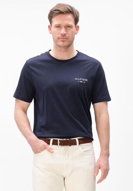 Dunkelblau TOMMY HILFIGER T-shirt BRAND LOVE SMALL HILFIGER TEE - large