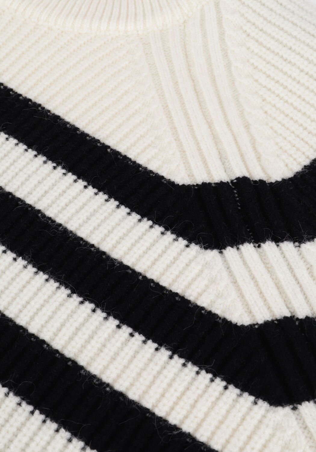 Nicht-gerade weiss SECOND FEMALE Pullover MATEA KNIT O-NECK - large