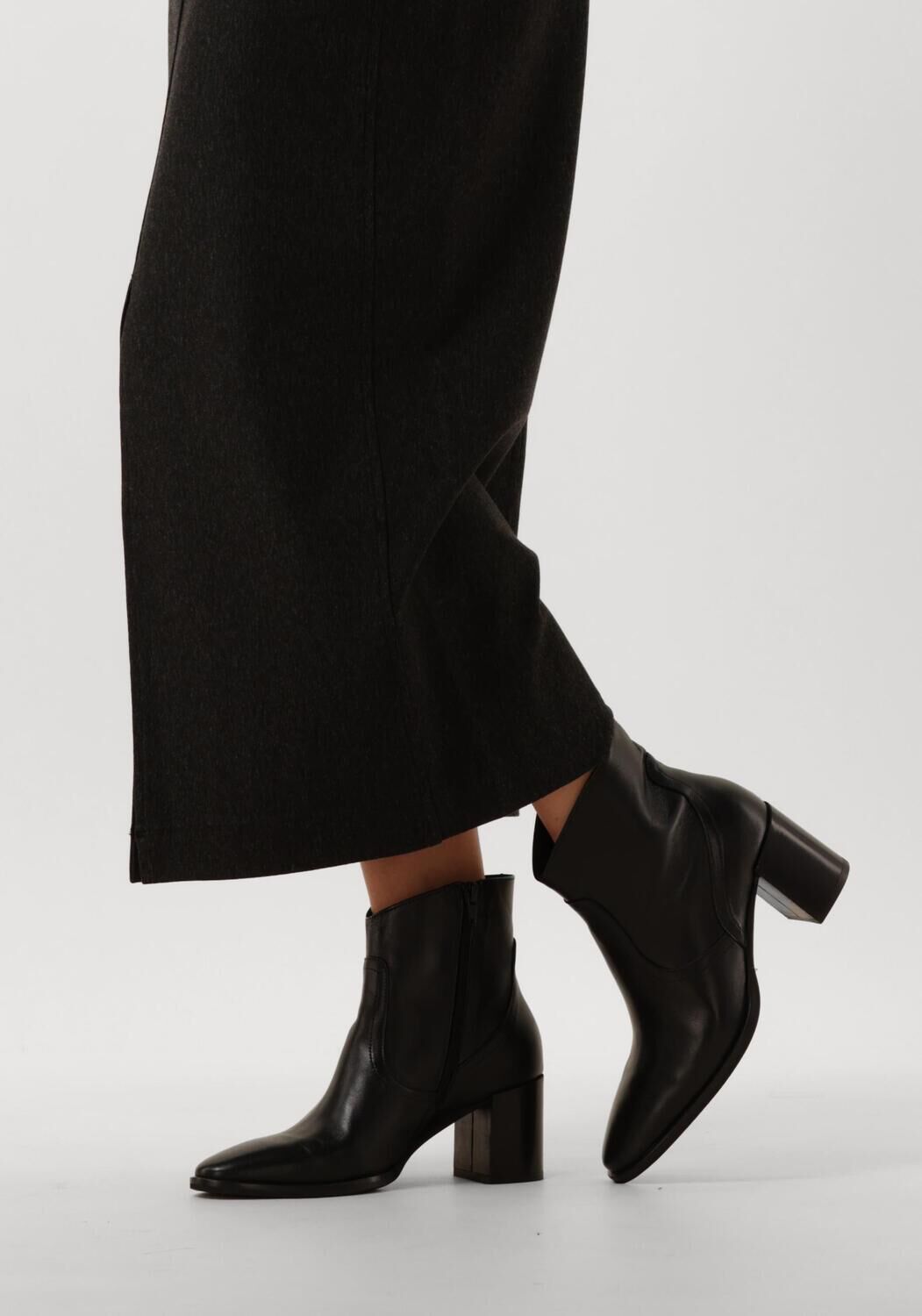 Schwarze BLASZ Stiefeletten 102 - large