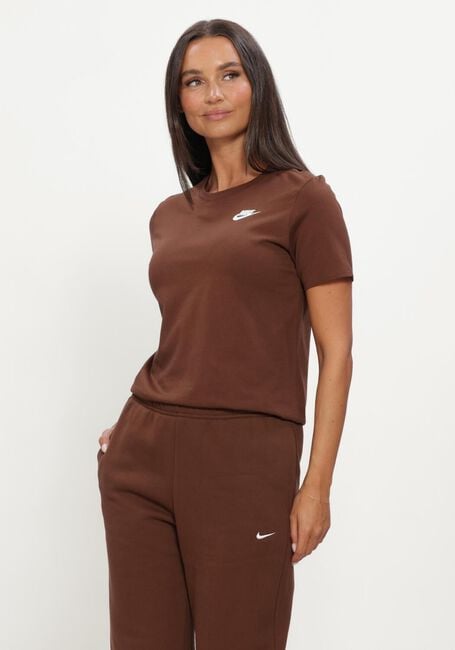Braune NIKE T-shirt NIKE SPORTSWEAR CLUB ESSENTIALS - large