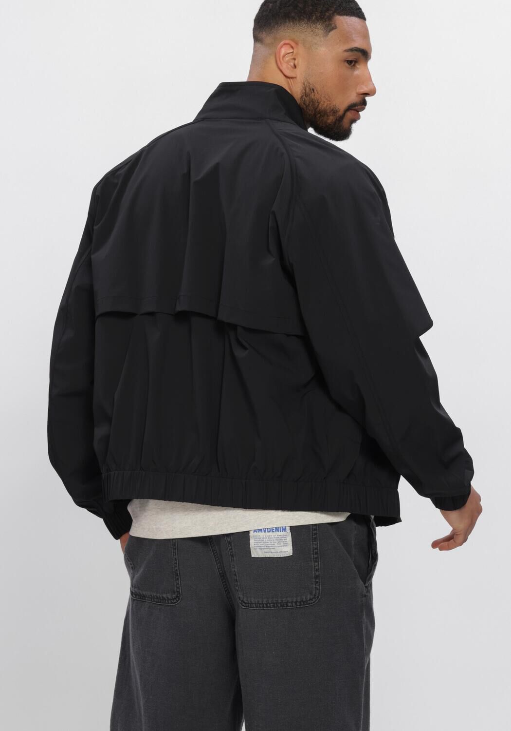 Schwarze FOR&Eacute;T Jack STREAM TRACK JACKET - large