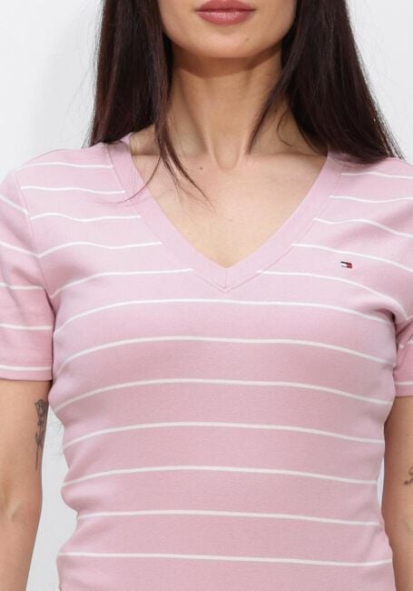 Rosane TOMMY HILFIGER T-shirt SLIM CODY V-NK - large