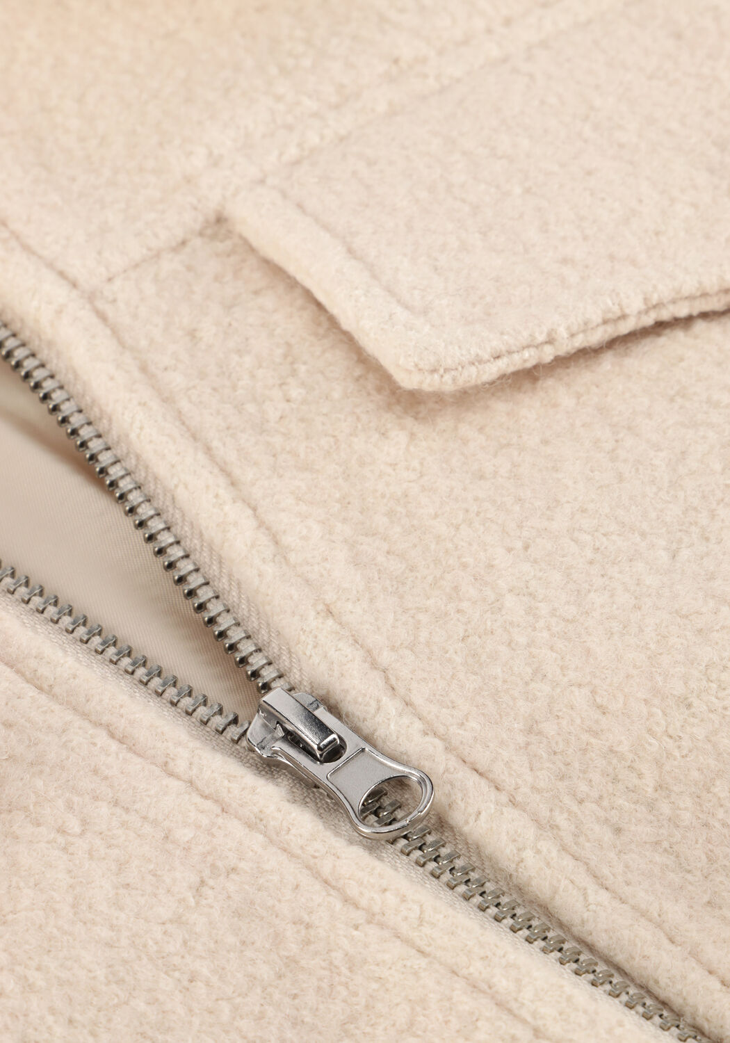 Ecru NOTRE-V Jack NV-GRACE - large