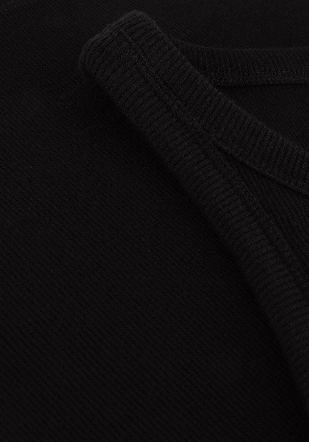 Schwarze MINUS Top MALUNA GOTS RIB TOP - large
