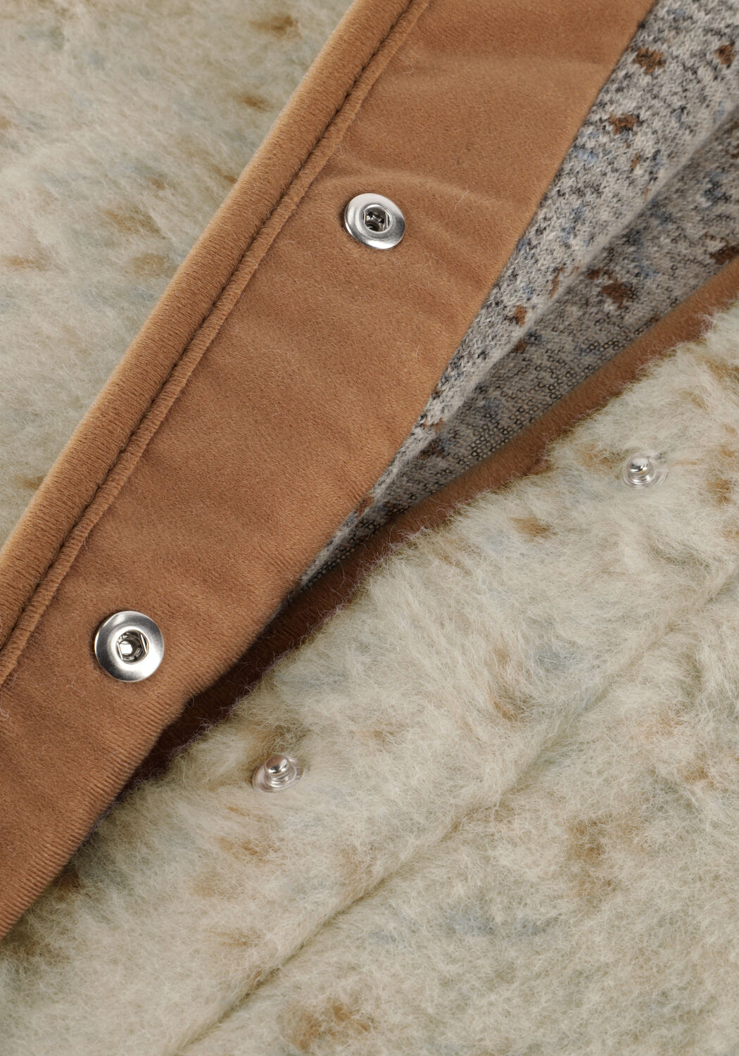 Nicht-gerade weiss ALWERO Gilet TYB LIGHT JUNIOR - large