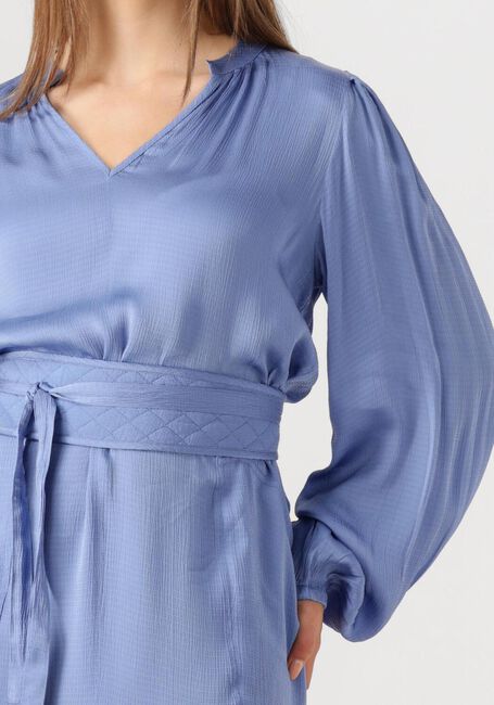 Blaue LOLLYS LAUNDRY Kleider PARISLL MIDI DRESS LS - large