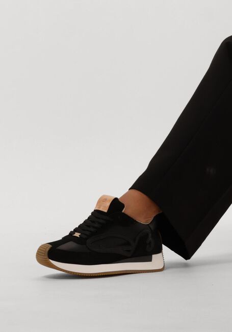 Schwarze FRED DE LA BRETONIERE Sneaker Low YENTL SIGN - large