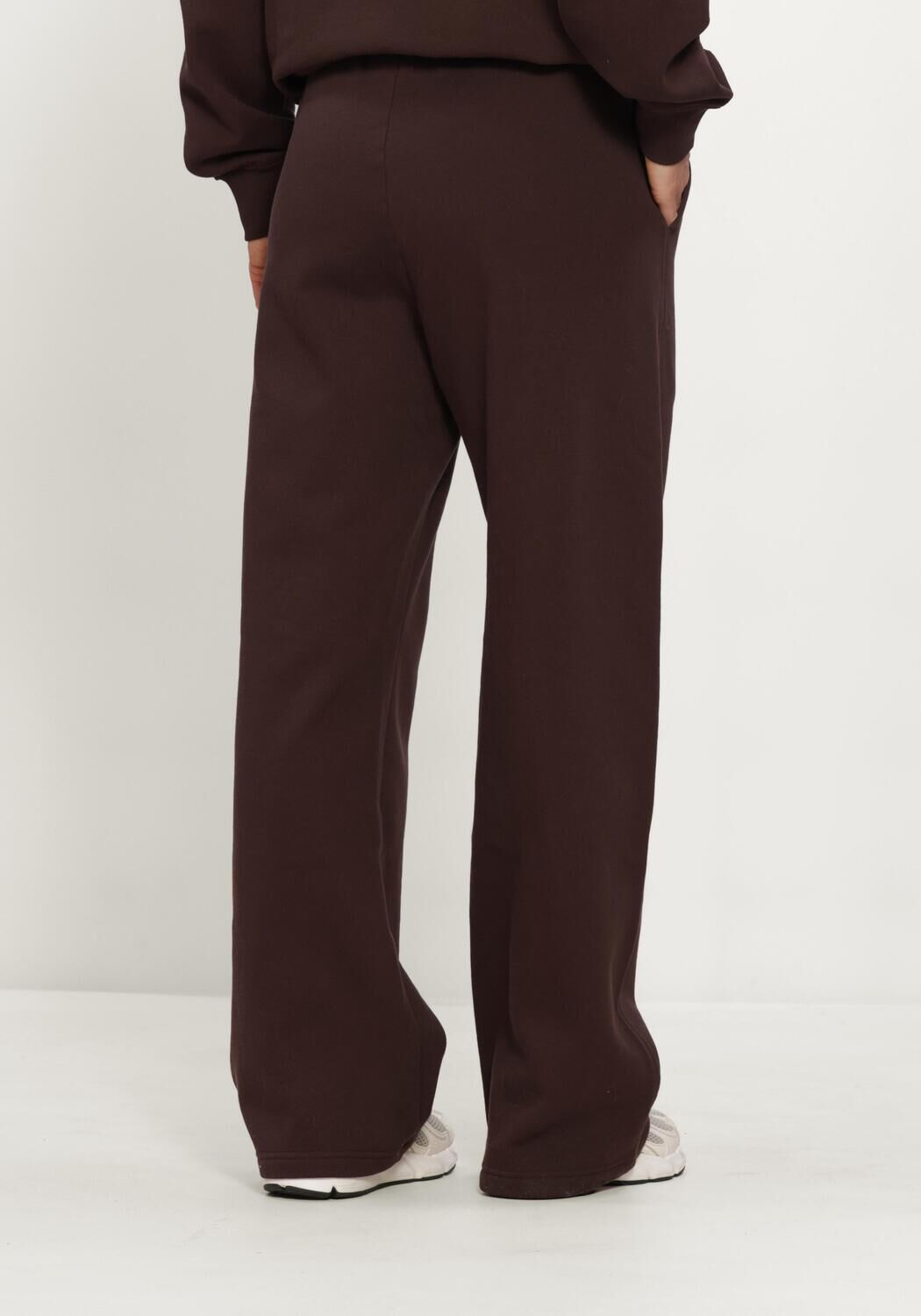 Braune BJORN BORG Hosen STUDIO OVERSIZED STRAIGHT SWEATPANTS - large