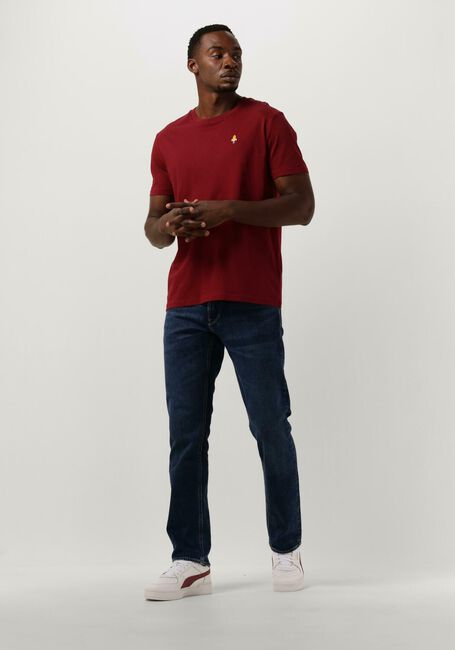 Rote STRØM Clothing Polos & T-Shirts T-SHIRT - large