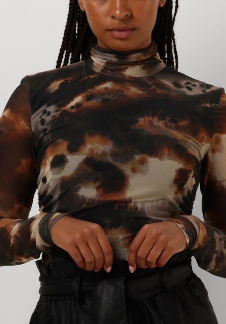 Braune GESTUZ Tops & T-shirts BEHKAGZ MESH TOP - large
