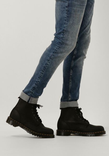 Schwarze DR MARTENS Schnürboots 1460 M PASCAL - large