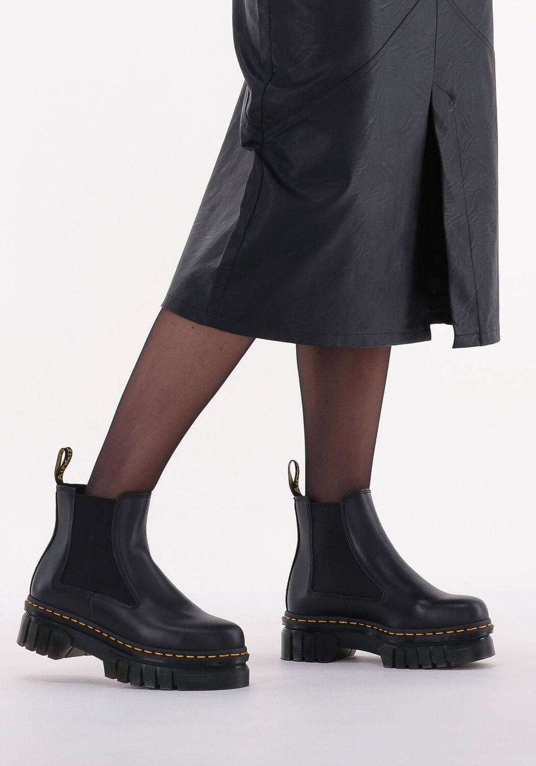 DR MARTENS Black Friday Bis 50 Rabatt Omoda