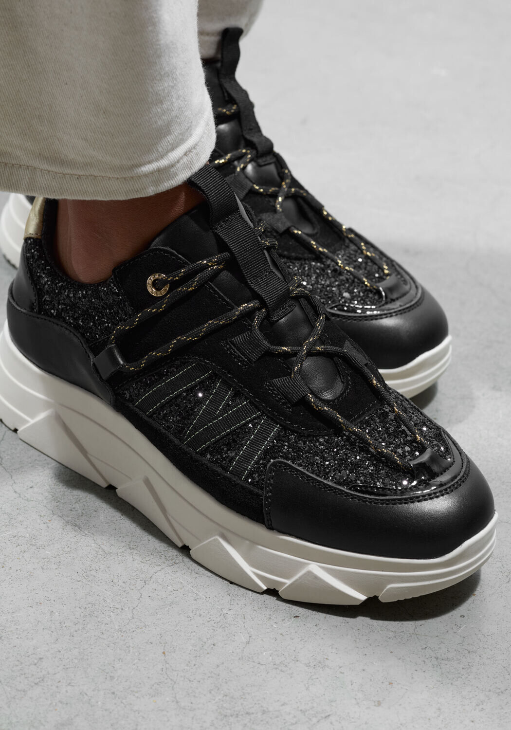 Schwarze TANGO Sneaker Low KADY FAT 429 - large