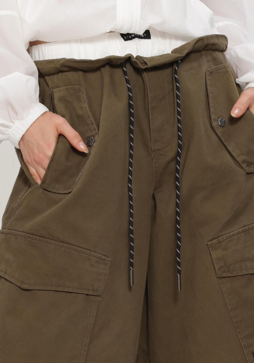 Gr&uuml;ne HAUTE L'AMITI&Eacute; Cargohosen PULL ON CARGO BERMUDAS - large