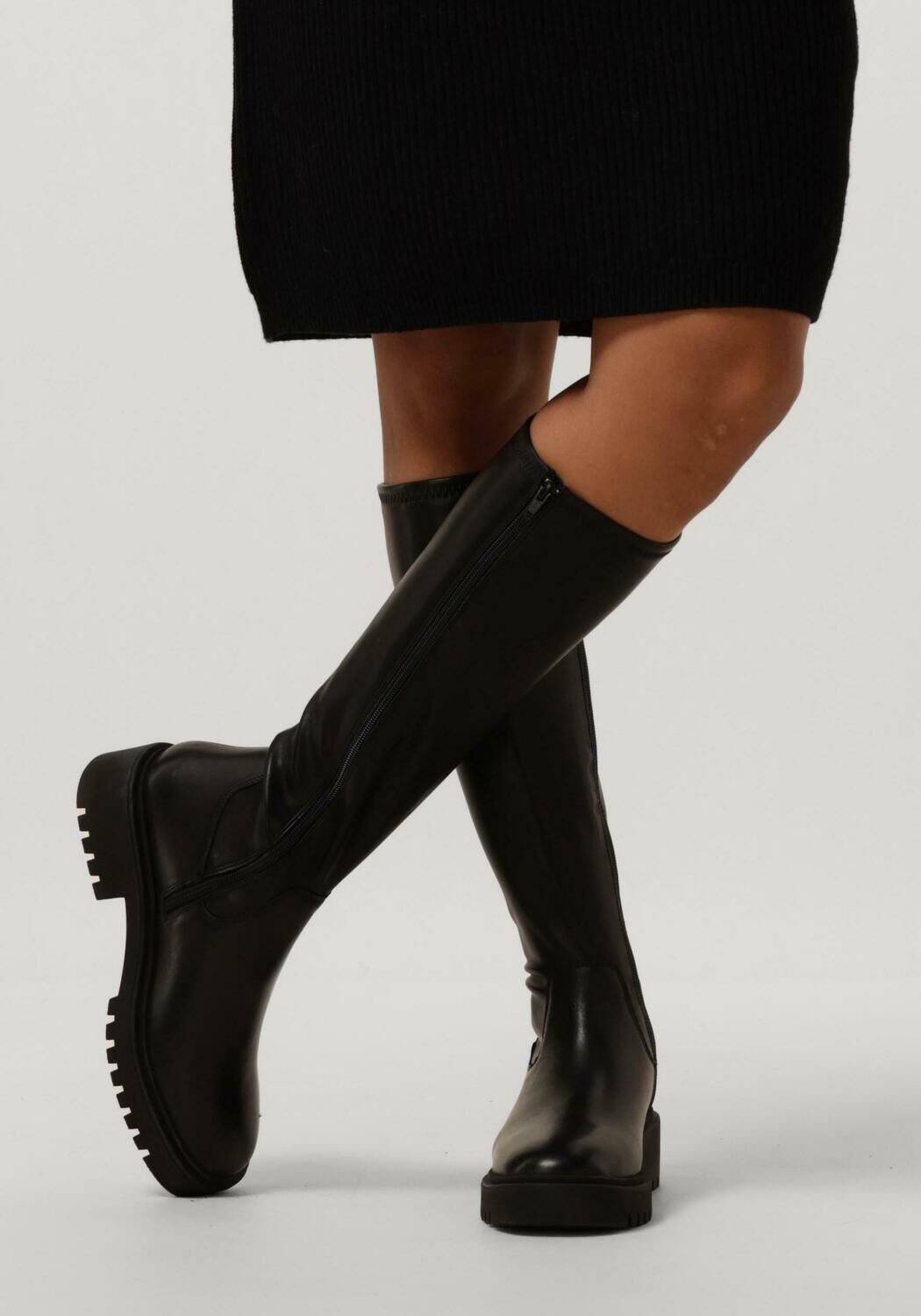 Schwarze OMODA Boots MILAR-05 - large