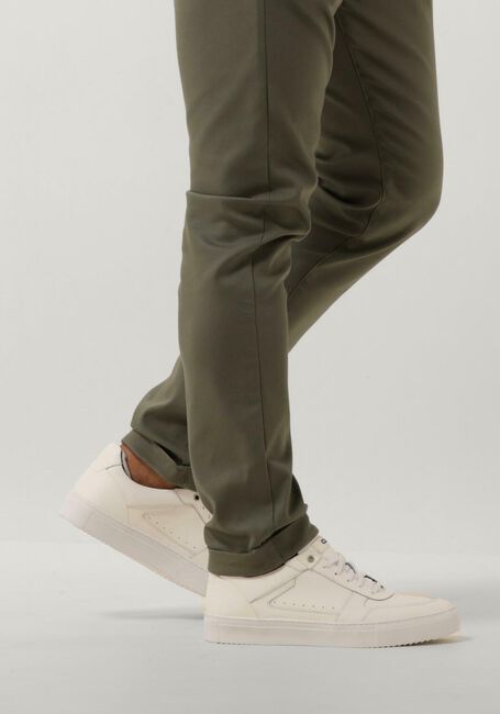 Weiße CLAY Sneaker Low CL124H338 - large