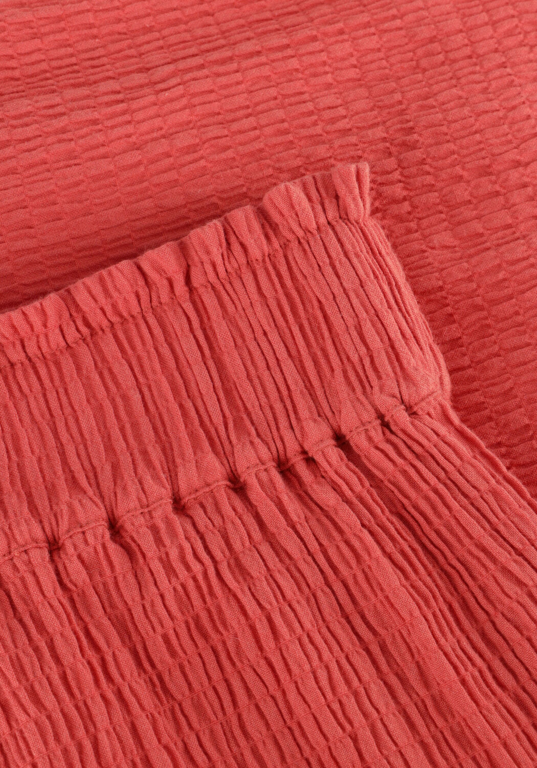 Orangene CIRCLE OF TRUST Kurze Hose GABY SHORT - large