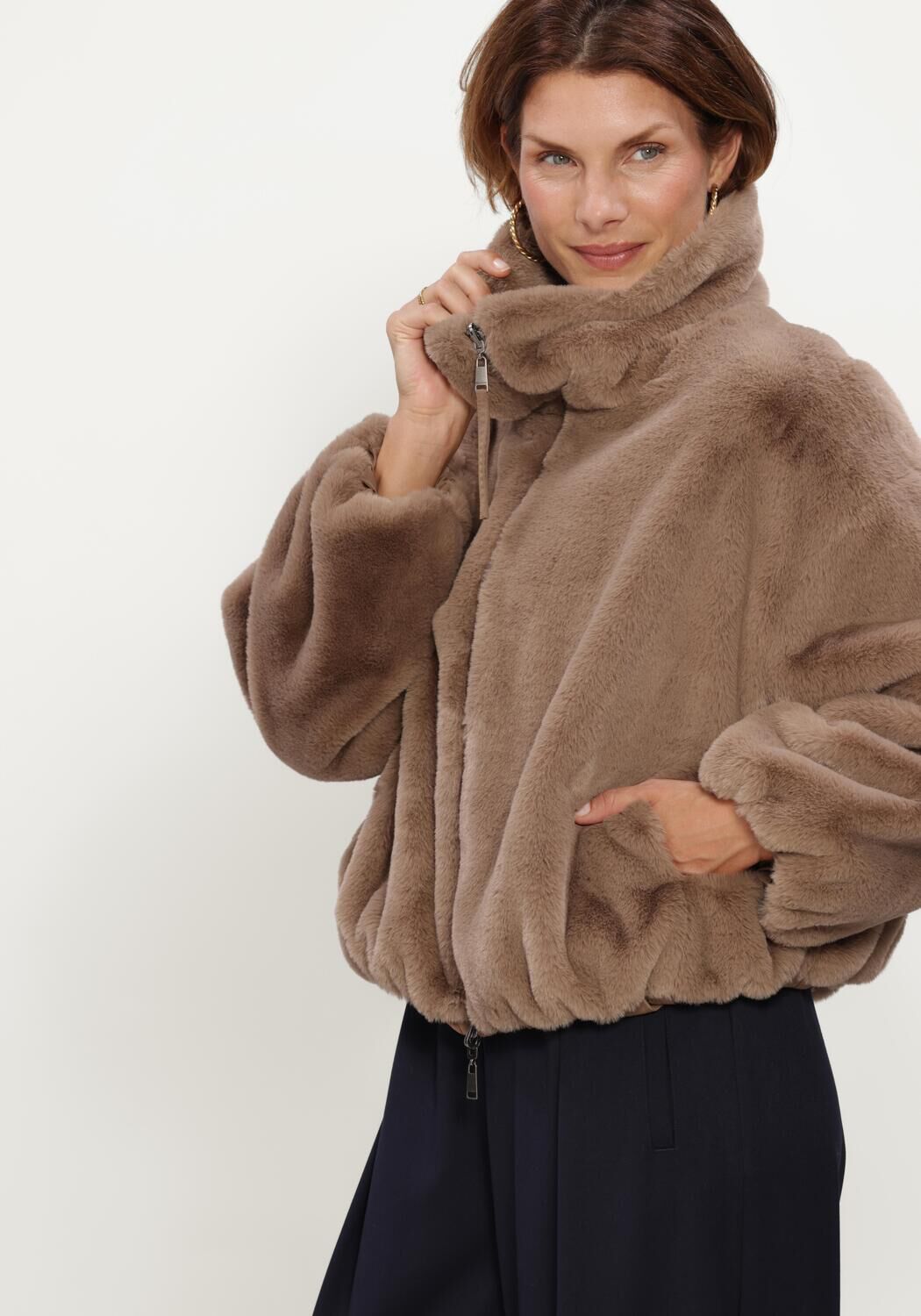 Braune BEAUMONT Fake-Fur-Jack MAXIE JACKET - large