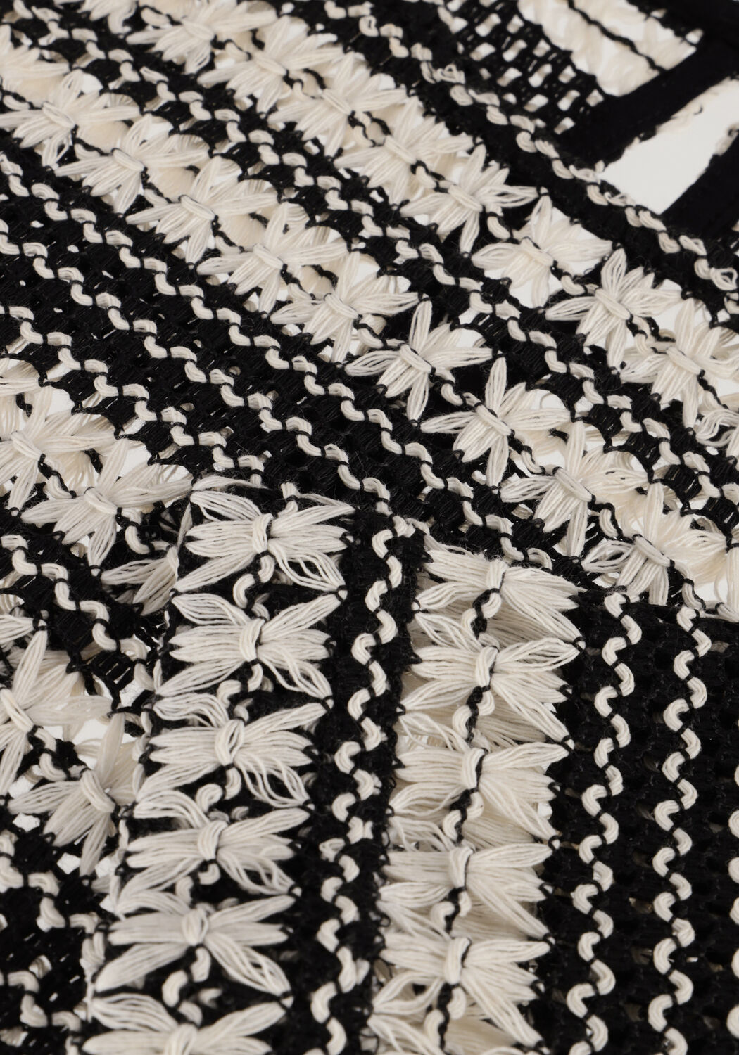 Schwarze OBJECT Top OBJARTHINE S/S T-SHIRT - large