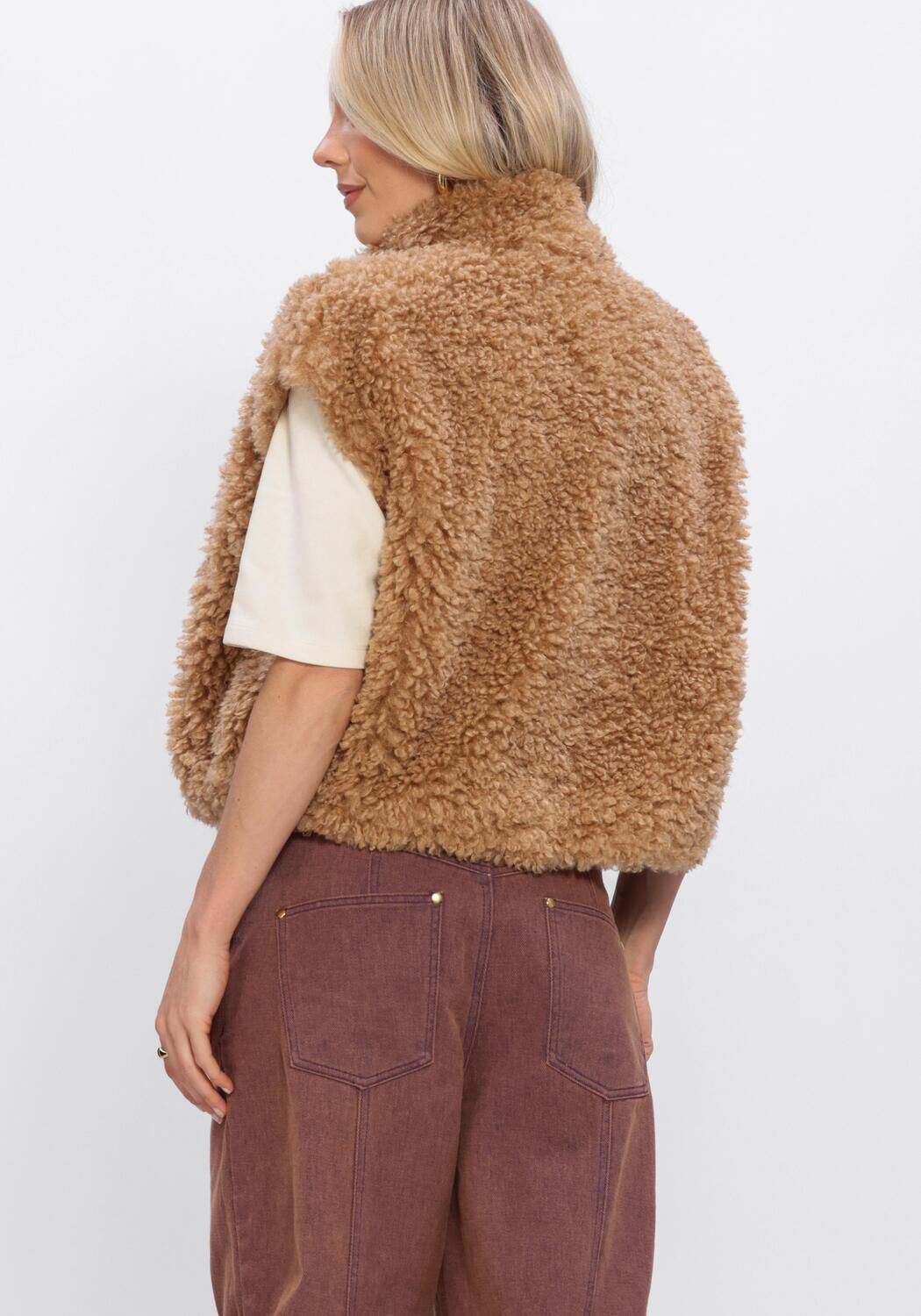 Camelfarbene STUDIO AMAYA Gilet SIRA GILET - large