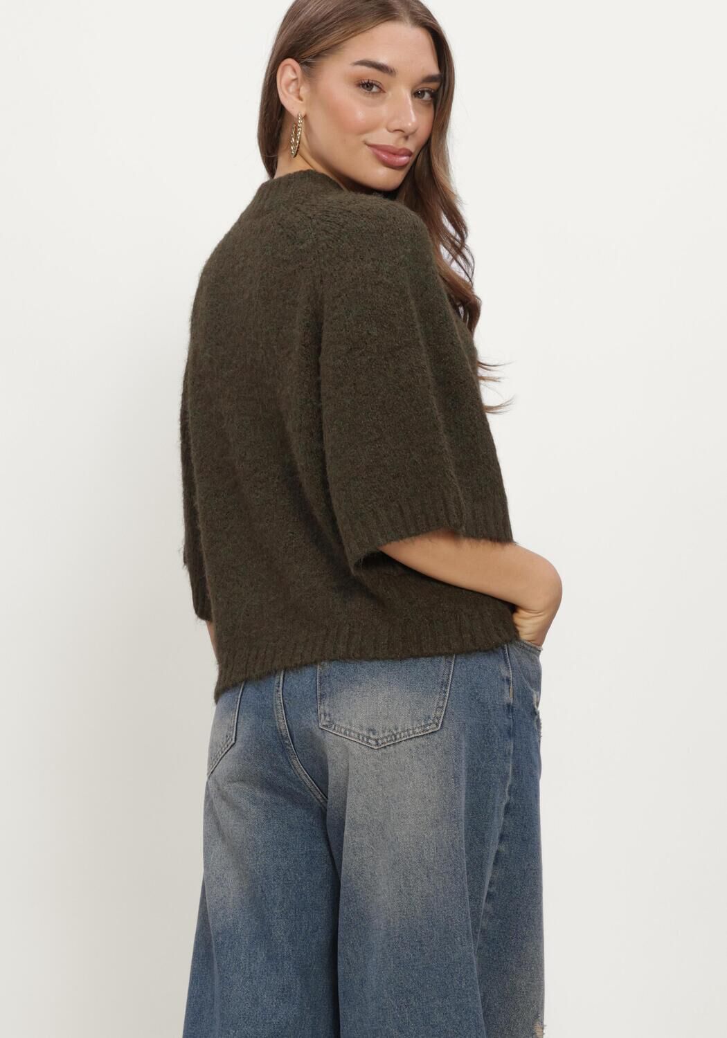 Dunkelgr&uuml;n NEO NOIR Strickjacke BENUTA FLUFFY KNIT CARDIGAN - large