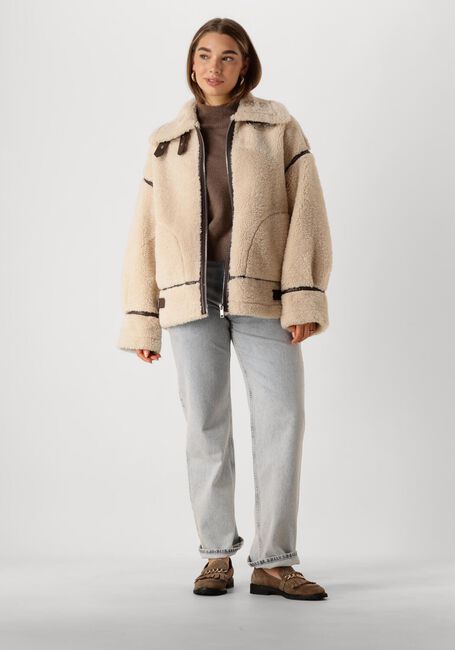 Nicht-gerade weiss EDITED Teddy-Jacke ARIANA JACKET - large